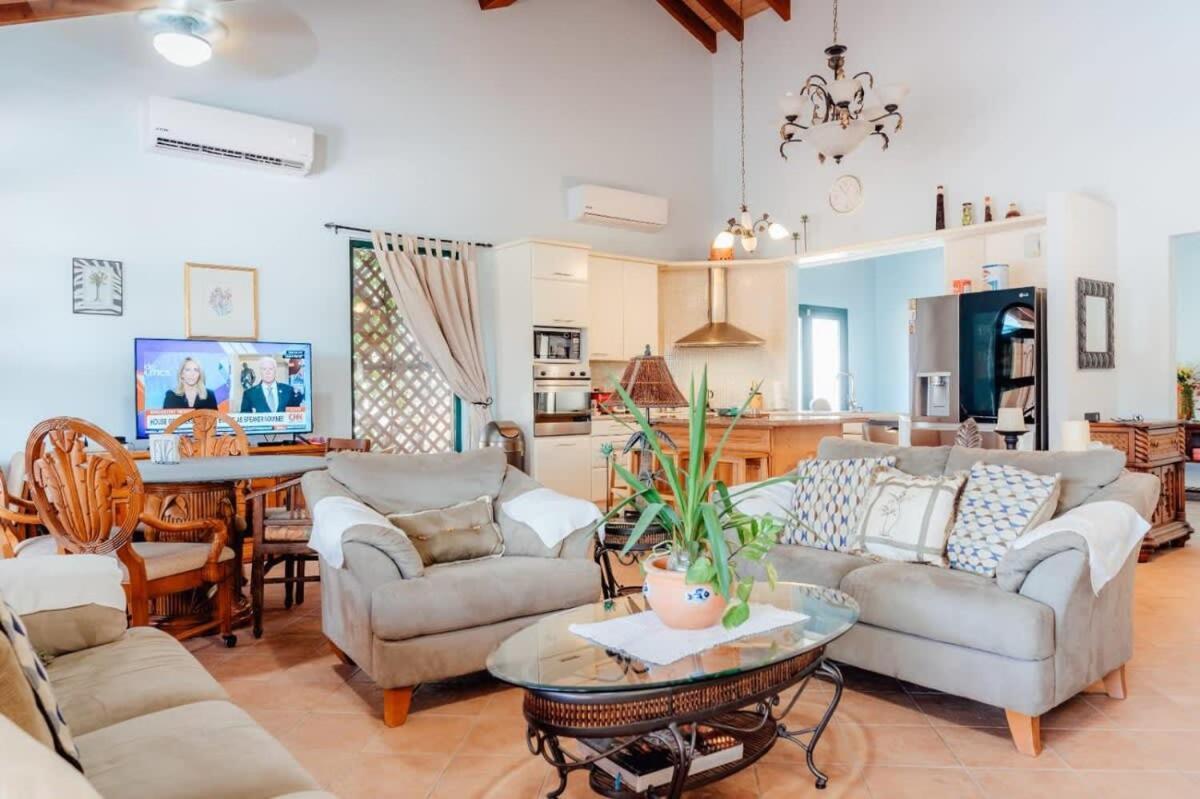 The Elegance Of Tierra Del Sol With Private Pool Villa Palm Beach Eksteriør billede